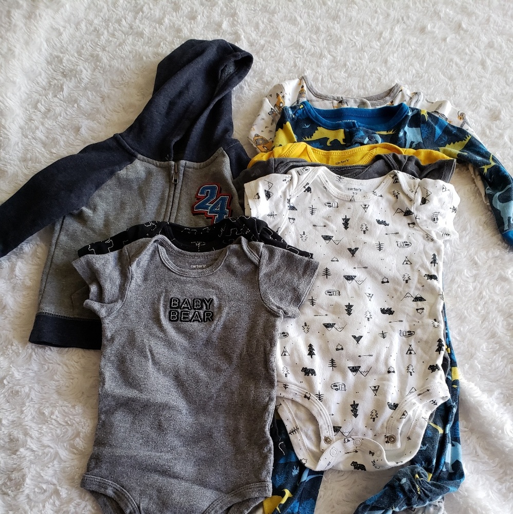🧚‍♀️5/$30)Baby boy bundle 9-12 M